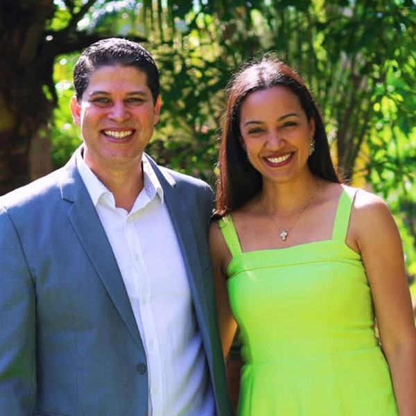 Pr. Alessandro e Pra. Dayse Souza